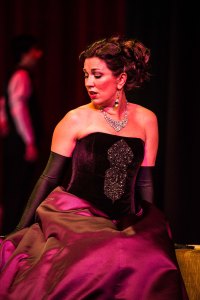 Antoinette Halloran as Violetta in La Traviata