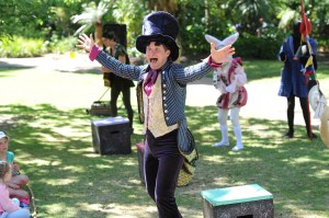 Alice In NeverNeverland with DennisManahan_PHOTOCREDIT Matt Deller